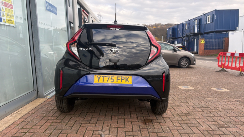 Toyota Aygo X 1.0 VVT-i Edge 5dr Petrol Hatchback